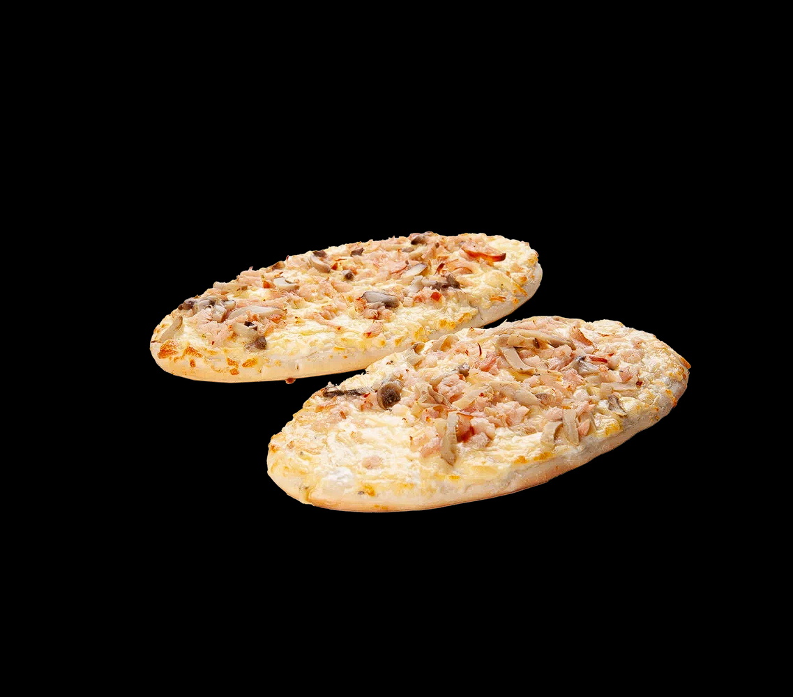 Пиццетта овальная с курицей и грибами с белым соусом